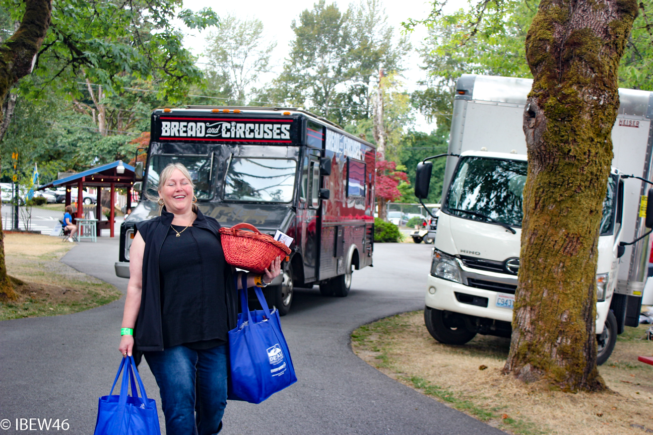 2012_Seattle_Picnic-18.jpg (1)