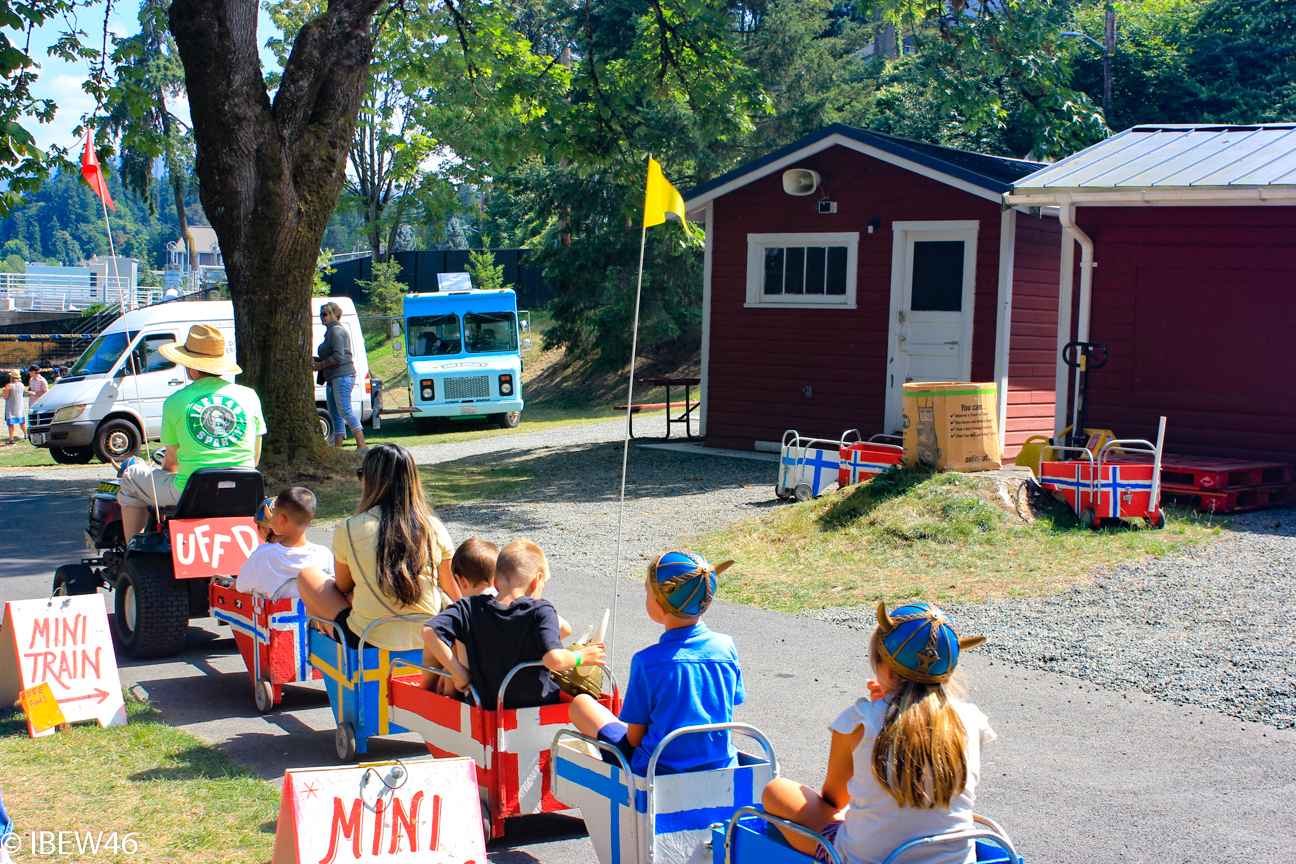 2012_Seattle_Picnic-130.jpg (1)