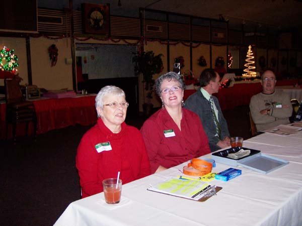 2007_xmas_retirees_01.jpg