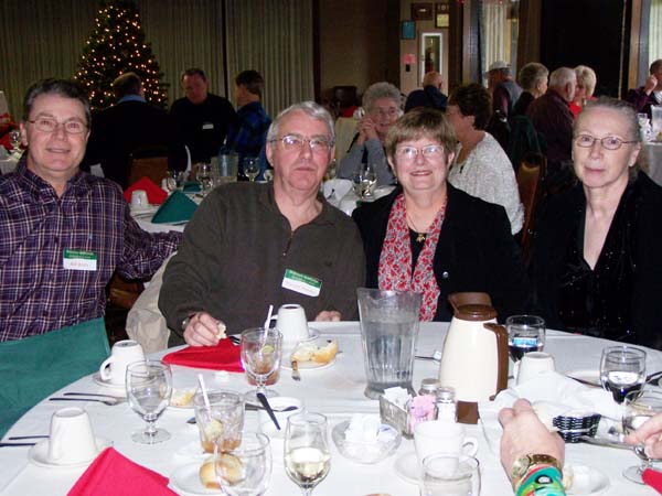 2007_xmas_retirees_11.jpg