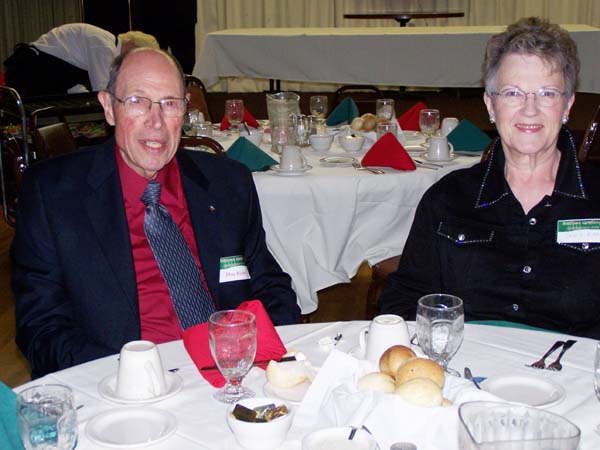 2007_xmas_retirees_17.jpg