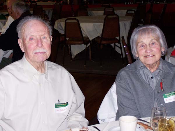 2007_xmas_retirees_48.jpg