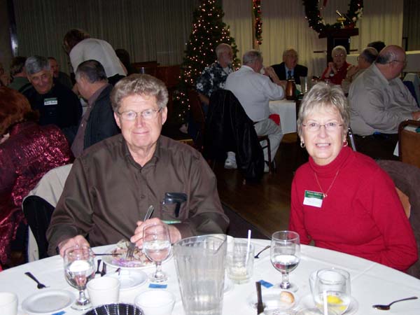 2007_xmas_retirees_53.jpg