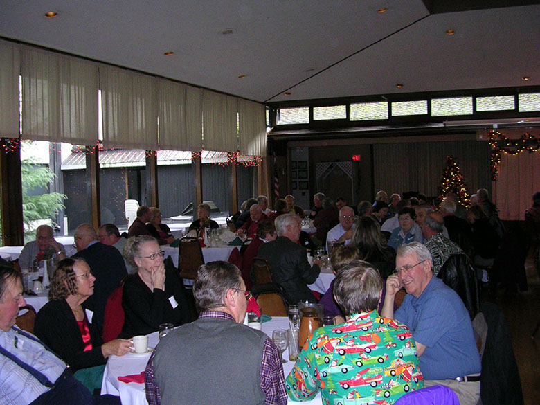 2008Xmas_Retirees_27.jpg