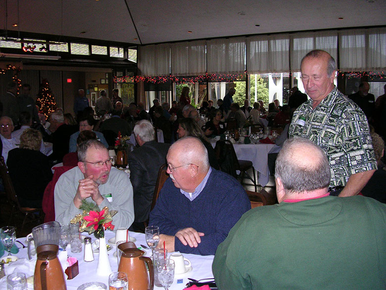2008Xmas_Retirees_32.jpg