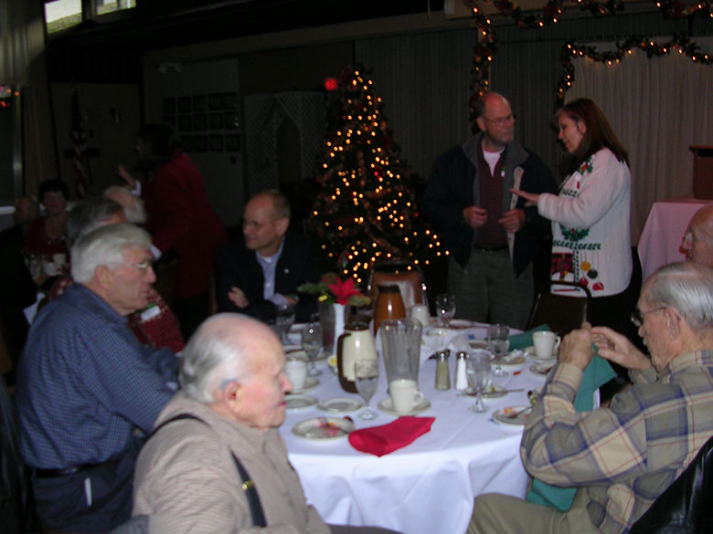 2008Xmas_Retirees_36.jpg
