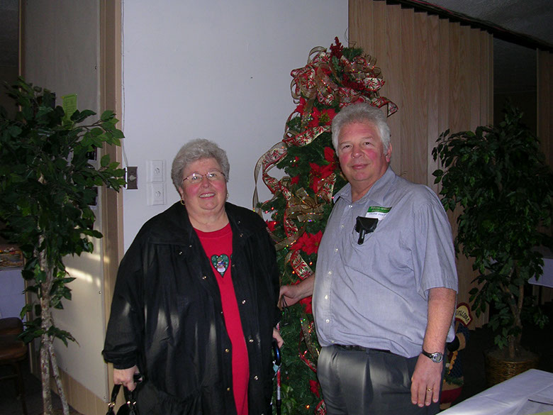 2008Xmas_Retirees_38.jpg