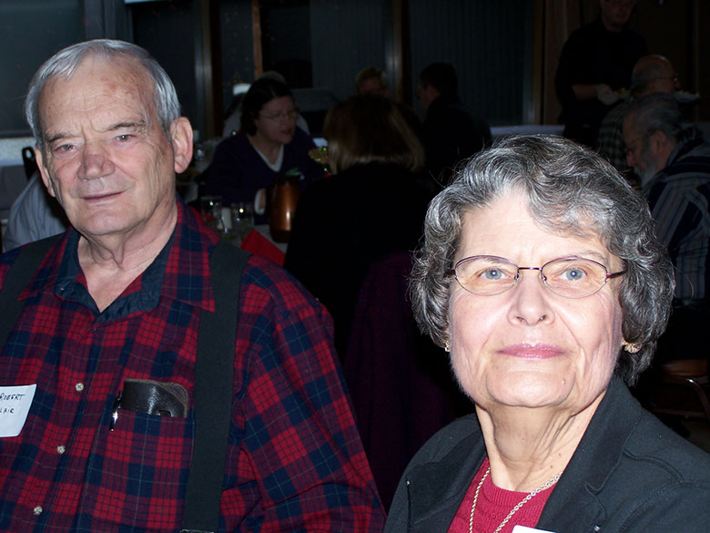 2008XmasRetirees_14.jpg