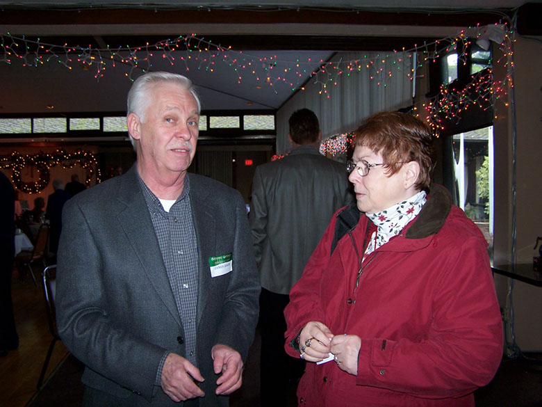 2008XmasRetirees_26.jpg