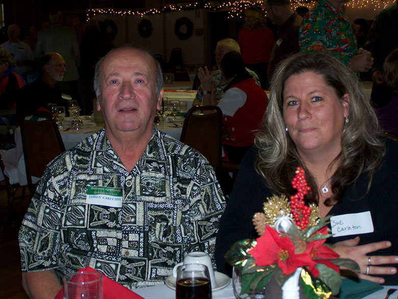 2008XmasRetirees_35.jpg