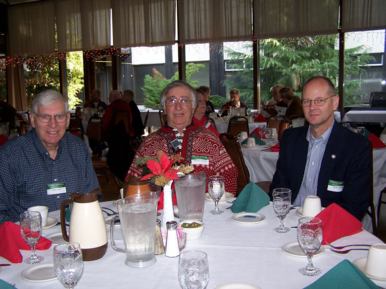 2008XmasRetirees_42.jpg