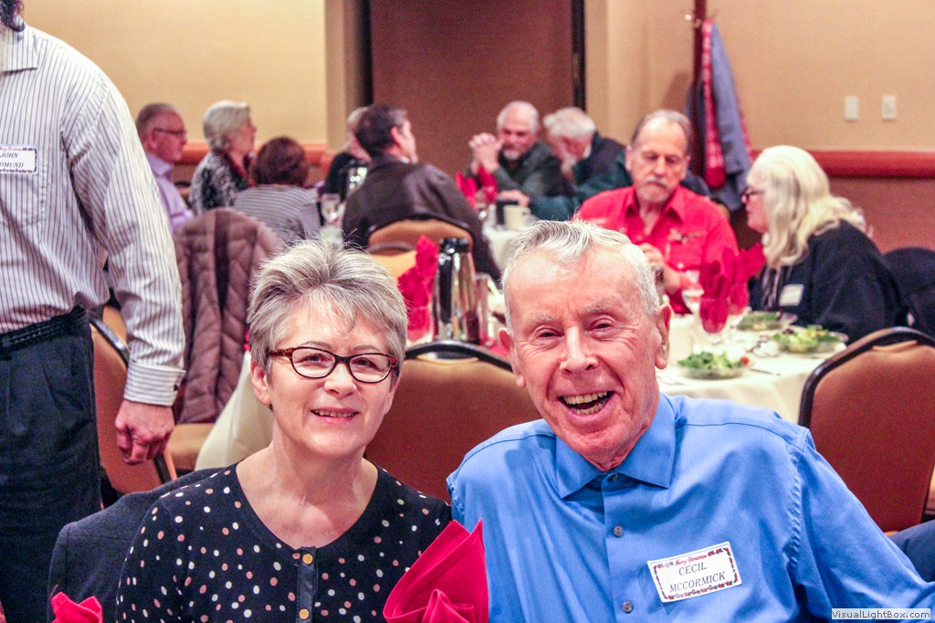 2015_ret_xmas_lunch_28_of_29.jpg